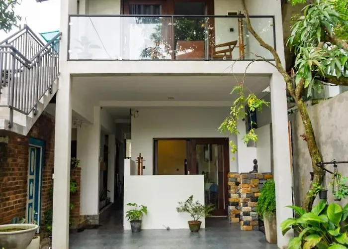 Surf Lavender Hotel Weligama