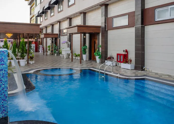 Hotel Vasdaa Grand Dehradun