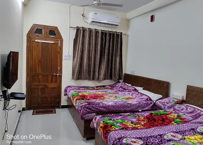 Hotel Maruti Palace Ujjain