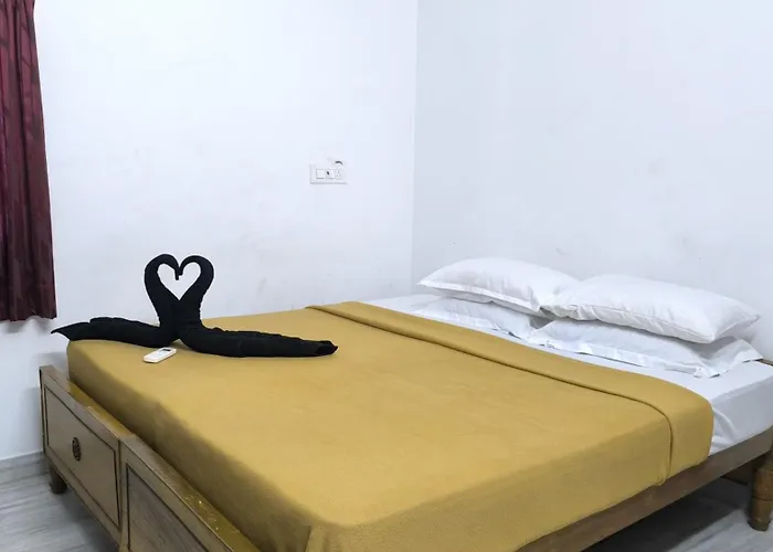 Rajkumar Guest House Mahabalipuram