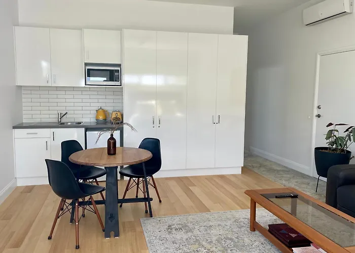 Port Fairy Bnb - The Yellow Suite