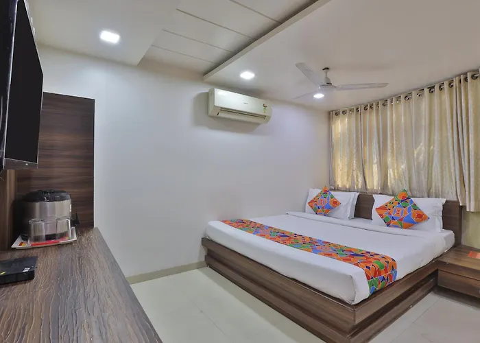 New Hotel Ideal Vadodara