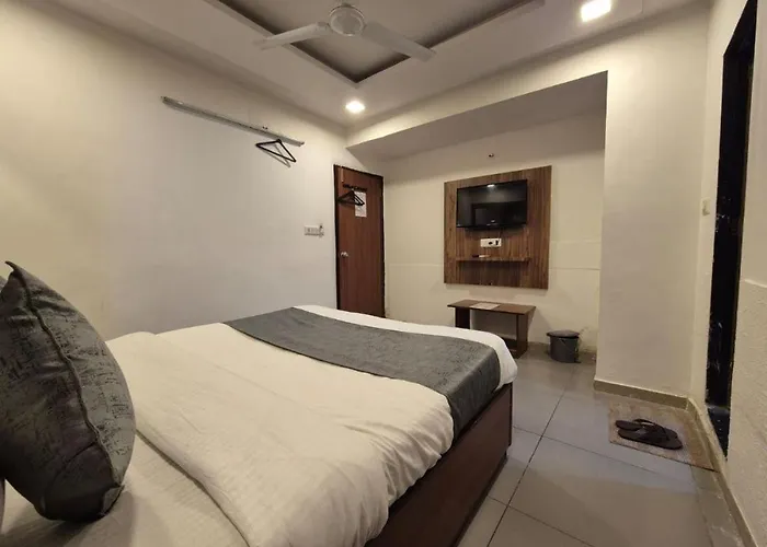 Hotel Anupam Ahmedabad