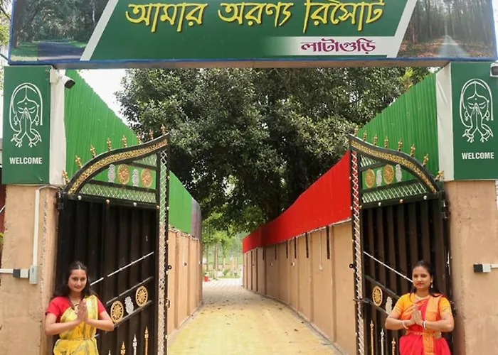 Amar Aranya Resort & Suruchi Restaurant Lataguri