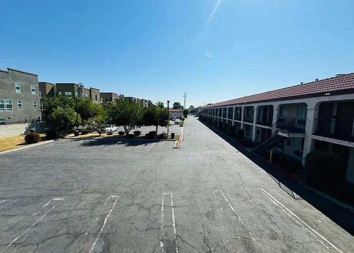 Casa Blanca Hotel - Azusa, Los Angeles
