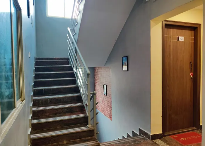 C Suite - Beverly Hills Bangalore