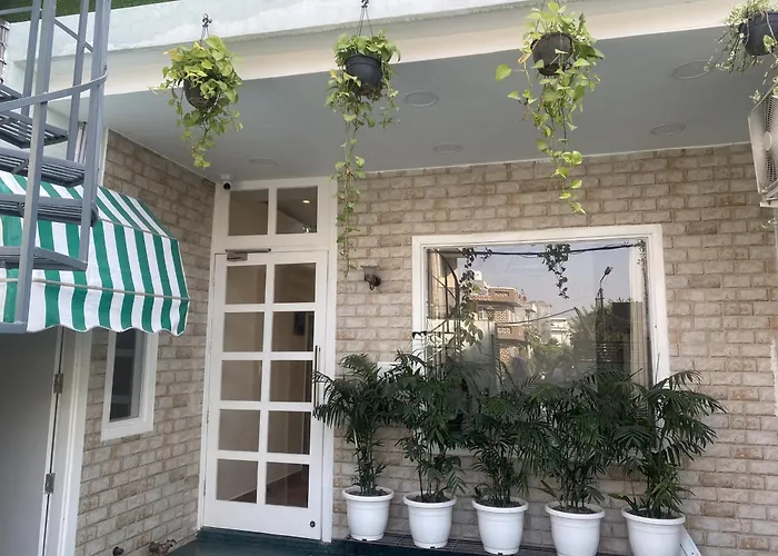 Hotel Nirmal - Budget Friendly Rooms Near Fortis Hospital And Marriage Palaces Amritsar