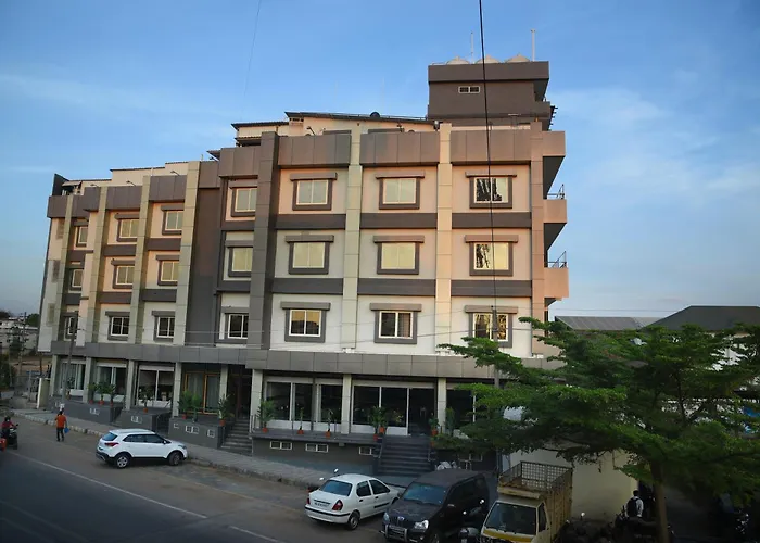 R Empire Revtree Hotel Davanagere