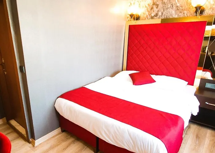 Kaya Royal Hotel Theater Street Istanbul