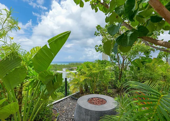 Ceren Luxury Apartments # 203B Studio Playa del Carmen