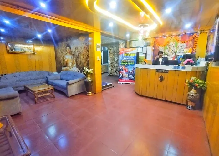 Hotel Gilbert Mountain View Manali 