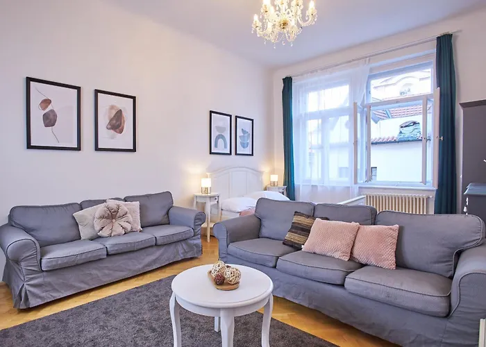 Charles Bridge Premium Residence Prága