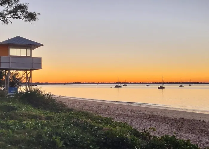 Charlton On The Esplanade Aparthotel Hervey Bay