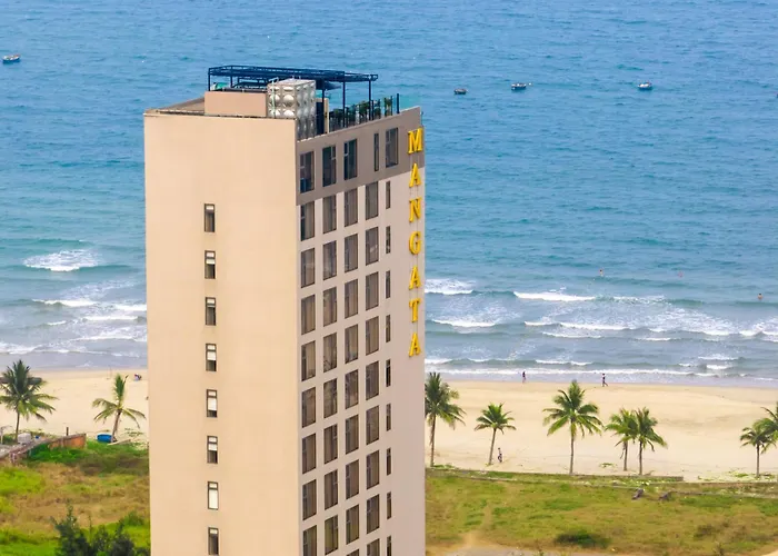 Mangata Beachfront Hotel - Rooftop Bar Sea View Da Nang
