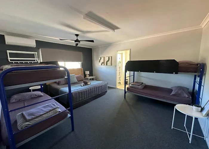 Kalbarri Inn