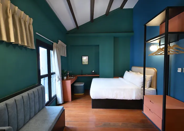 Dream Chaser Boutique Capsule Hotel Singapore