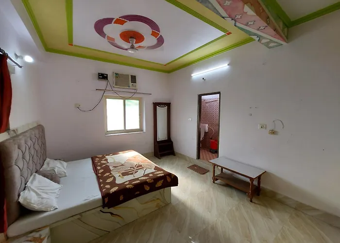 Hotel New Darshika Vrindavan