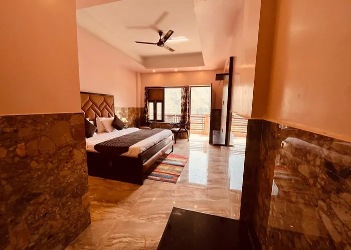 River Grand Resort - A Peaceful Stay Kempty Fall Mussoorie