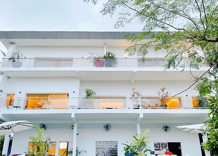 Hotel Lepic Abidjan