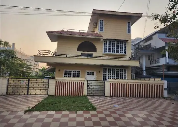 Pent House Hotel Kakinada