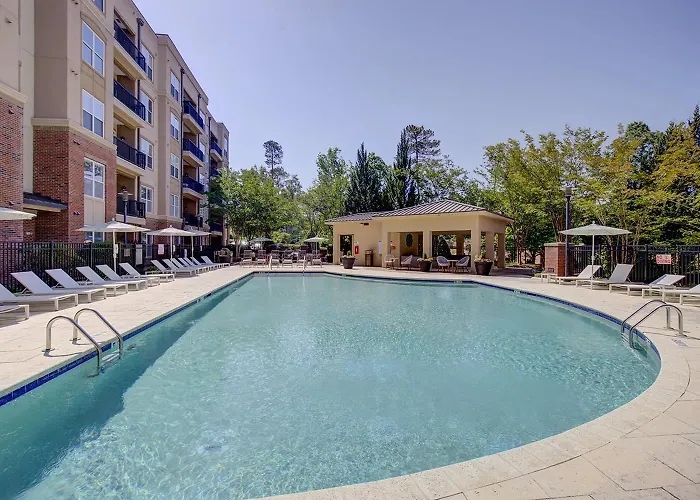 Cary Arboretum Modern Apartments By Barsala