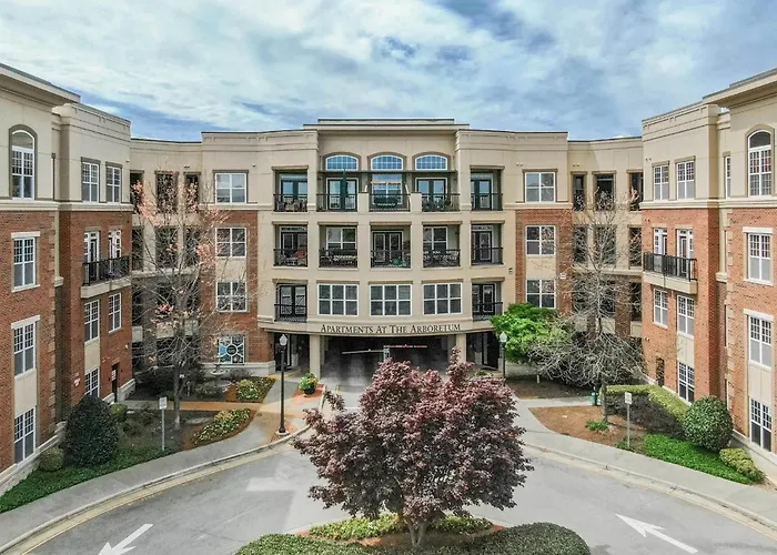 Cary Arboretum Modern Apartments By Barsala