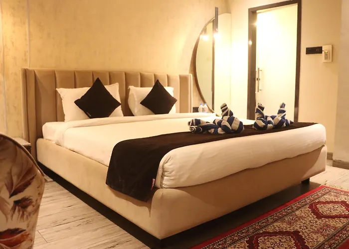 Motel Bilaspur City