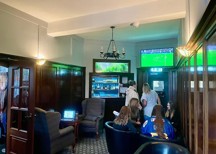 The Elbow Room Kirkcaldy