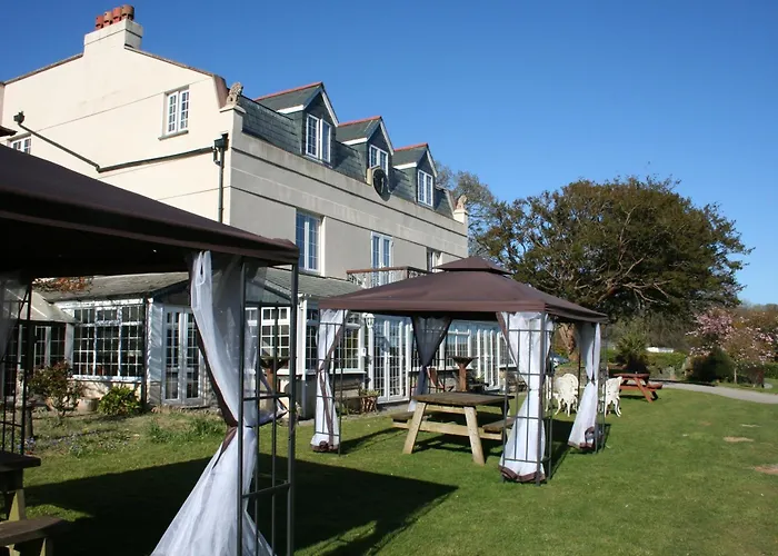 Great Trethew Manor Hotel & Restaurant Menheniot