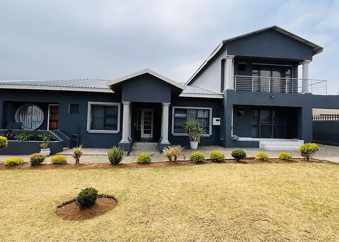 The Hide On Kilburn Hotel Roodepoort