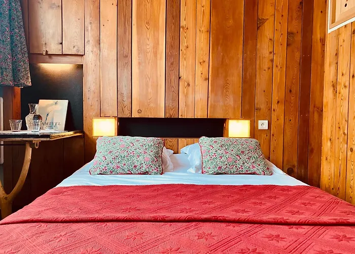 Hôtel les Lorès Val-dʼIsère