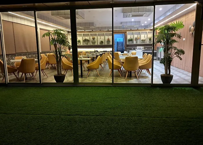 Hotel Sri Balaji Varanasi