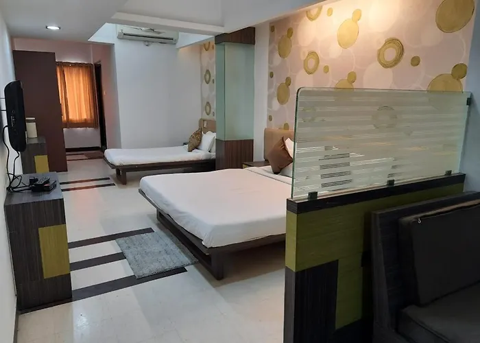 Hotel Grand Suites Indore