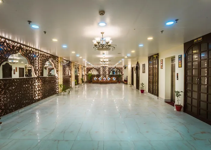 Tripli Hotels Silver Shine Varanasi