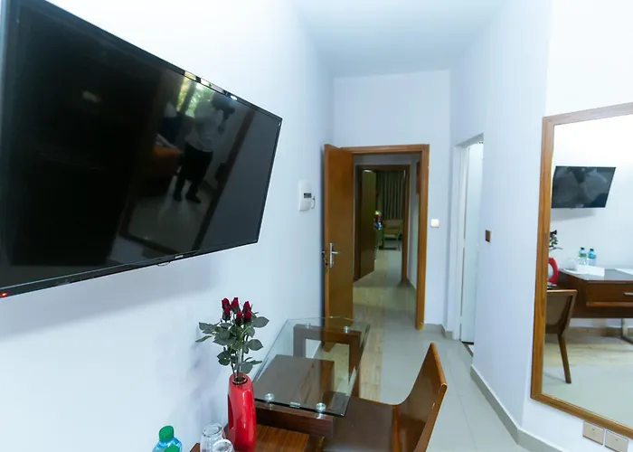 Wakola Hotel Cheikh Anta Diop Dakar