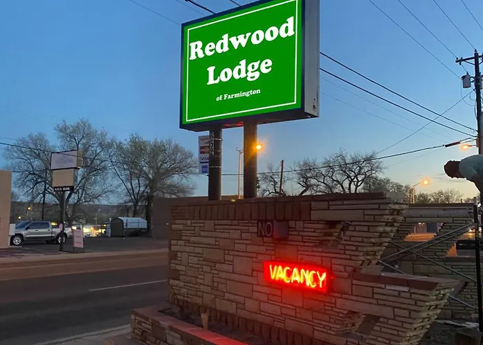 Redwood Lodge Farmington