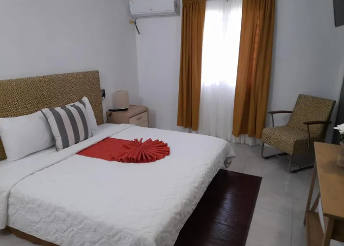 Cattleya Flor Hotel Oranjestad 