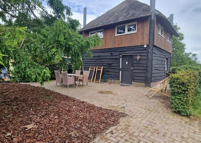 De Hooiberg Bed and Breakfast Elst 