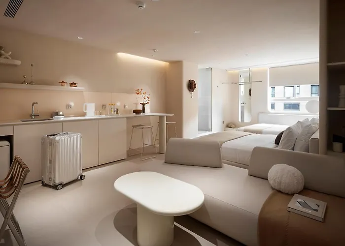 Lore Hotel 樂爾公寓 Taipei