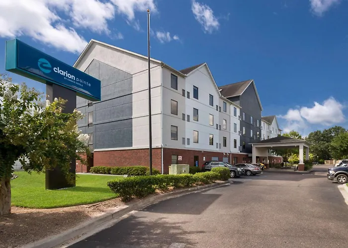Clarion Pointe Charleston - West Ashley Hotel