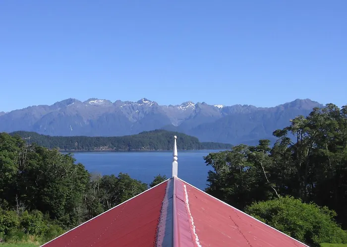 Murrells Grand View House Manapouri