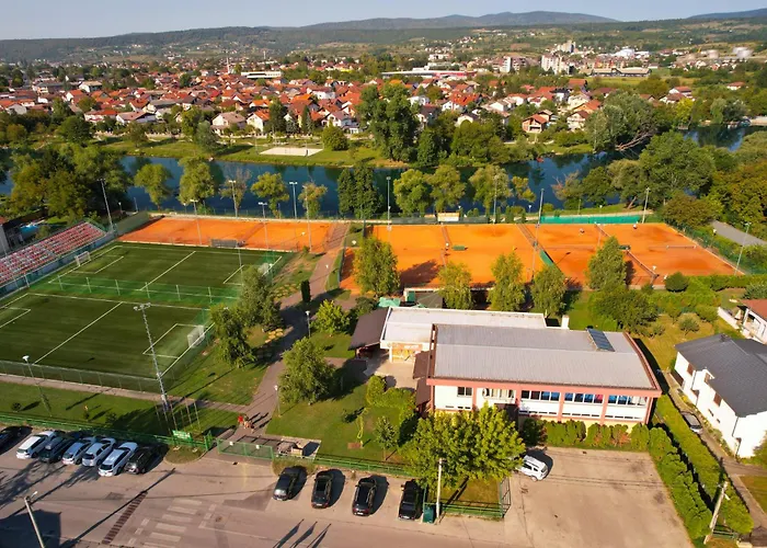 Swiss Plus Hotel Bihać