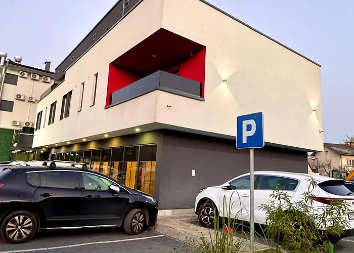 Swiss Plus Hotel Bihać
