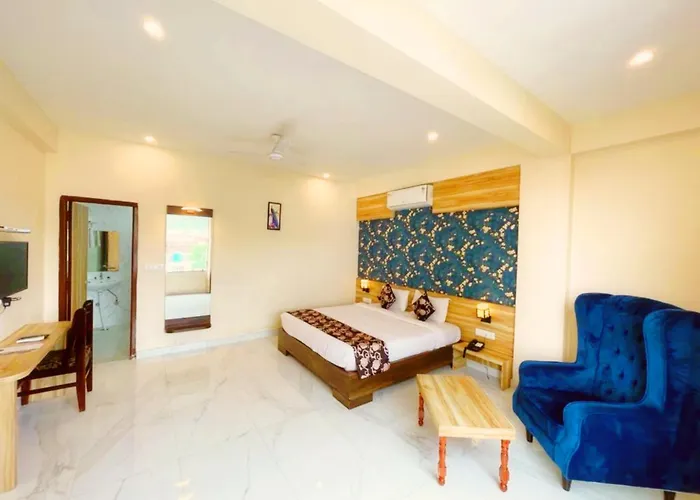 Hotel The Celebration By Amod Best Hotel & Rooftop Udaipur