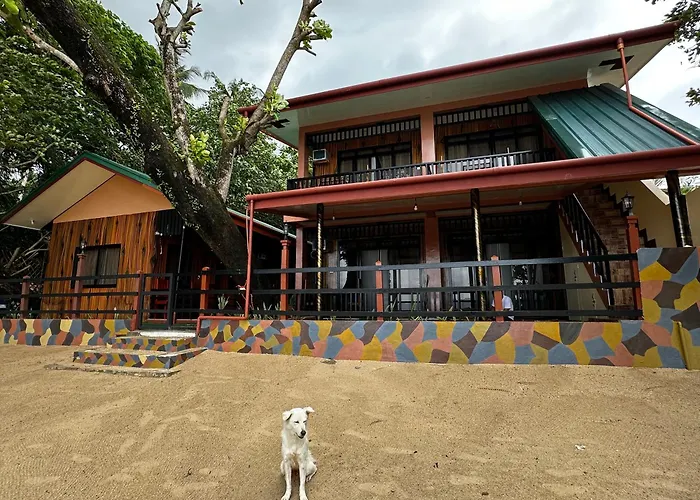 Fabregas Beach Cottages El Nido