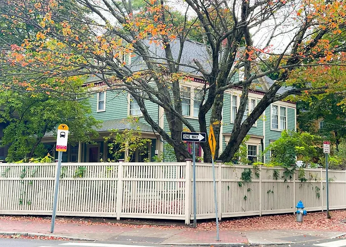 Harvard Rooms - 2Br Retreat Adjacent To University Cambridge