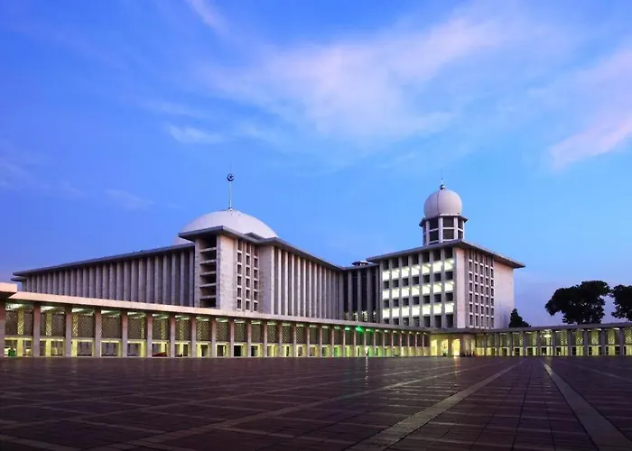 Oyo 91553 Lautze Raya Residence Jakarta