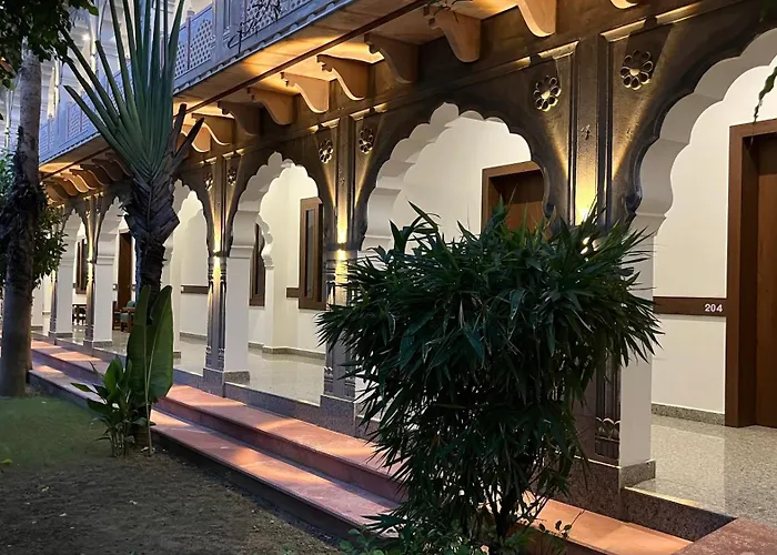 Hotel Sunbird Bharatpur