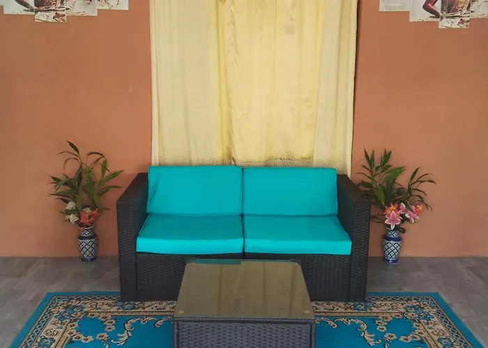 Travellers Rest Hotel เกาะช้าง