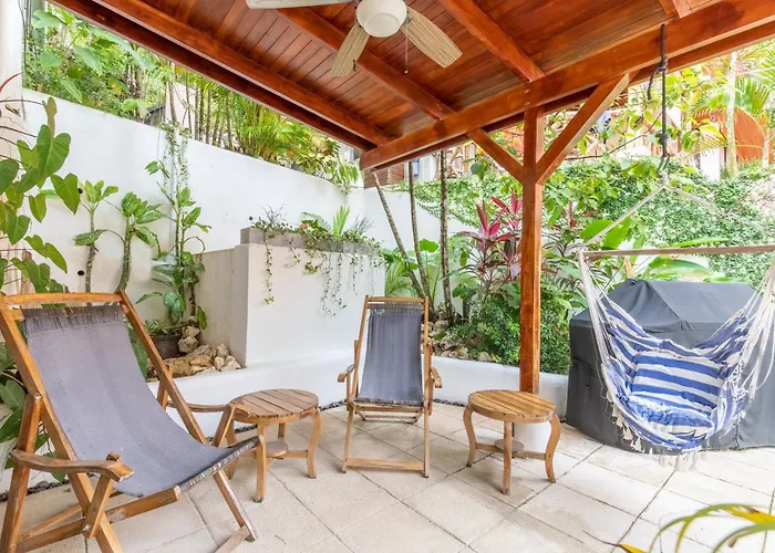 Casa Vitality Bed And Breakfast - Playa Guiones, Nosara - 4 Minute Walk To The Beach